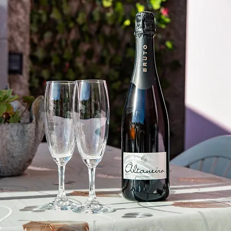 Mimi House - Free Parking Ferienhaus