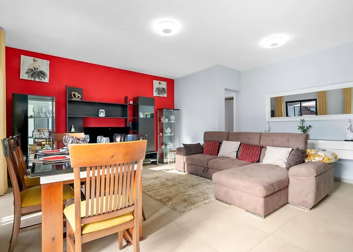 Mimi House - Free Parking Дом отдыха *