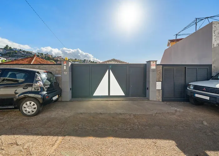 Mimi House - Free Parking Дом отдыха Фуншал